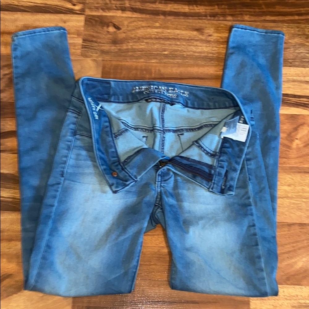American Eagle Skinny Jeans